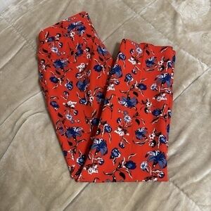 Cynthia Rowley Size 8 Red w/Floral Print Straight Leg Mid-Rise Casual Pants
